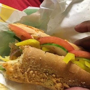 Meet your Posher, Candina